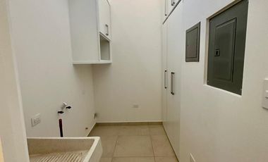 CASA VENTA DE UN PISO AL NORTE, NUEVA! CARDENO RESIDENCIAL