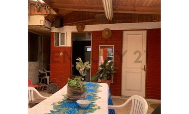 CASA EN VENTA GRAN TERRENO Y EXCELENTE UBICACIÓN