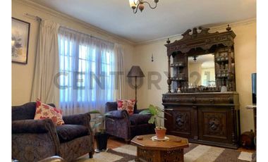 CASA EN VENTA GRAN TERRENO Y EXCELENTE UBICACIÓN