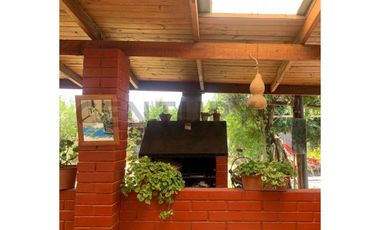 CASA EN VENTA GRAN TERRENO Y EXCELENTE UBICACIÓN