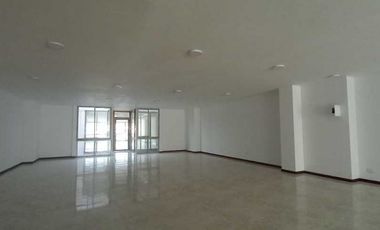 edificio en arriendo en libertadores. Cod A5678771