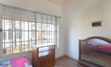 Venta de casa de 2 plantas