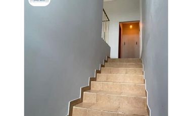 SE VENDE CASA URB. LA ROTONDA, LAS CUMBRES