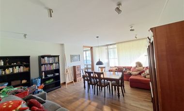 Departamento en venta de 3 dorm. Portal Dehesa, Lo Barnechea