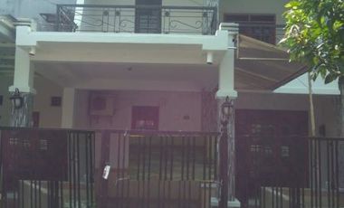 Rumah disewakan di Graha Famili, RW 11, Babatan, Wiyung, Surabaya, Jawa Timur