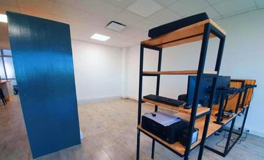 Oficina - Amaneceres Office (Comerciales)
