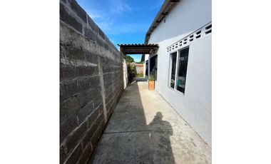 SE VENDE CASA CAMPESTRE EN EL CEIBAL DE MONTERIA