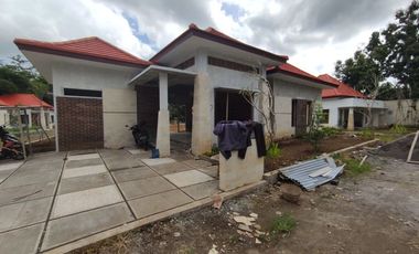 DAPATKAN VILLA BARU 3 KT FULL FURNISHED DI BOROBUDUR MAGELANG