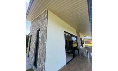 Proyecto de Montaña / Terrenos y Casas