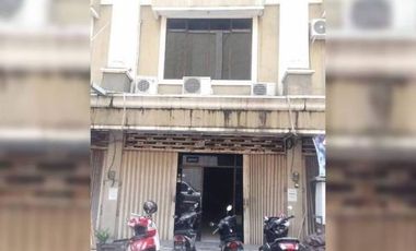 Rumah dijual di Waru, Sidoarjo