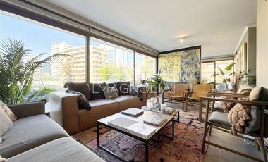Penthouse Dúplex amoblado con hot tub y terraza privada