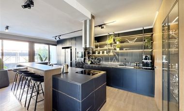 Penthouse Dúplex amoblado con hot tub y terraza privada