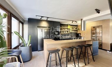 Penthouse Dúplex amoblado con hot tub y terraza privada