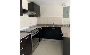 APARTAMENTO EN WOODLANDS MIDRISE, PANAMA PACIFICO