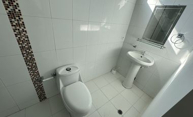 apartamento en arriendo/venta en el porvenir. Cod V105438