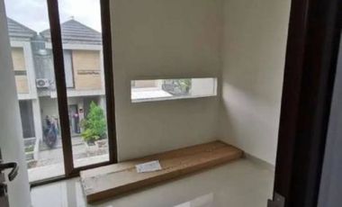 Rumah siap huni Pantai Mentari Listrik 3300 watt umsse