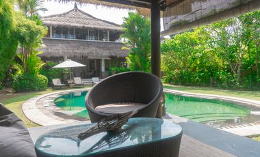 Leasehold - Tropical Estate with Huge Garden - Walking Distance to Berawa Beach, Canggu, Bali