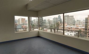 Oficina en Arriendo en General del Canto / Providencia