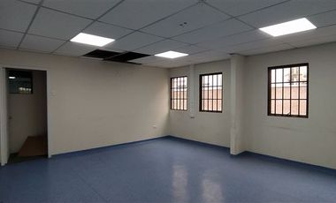 Oficina en Arriendo en General del Canto / Providencia