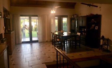 IMPORTANTE CHALET DE 7 AMB