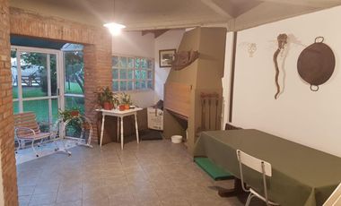 IMPORTANTE CHALET DE 7 AMB