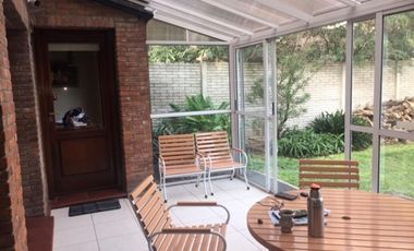 IMPORTANTE CHALET DE 7 AMB