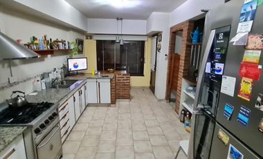 IMPORTANTE CHALET DE 7 AMB
