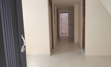 apartamento en arriendo en rosaleda. Cod A9432891