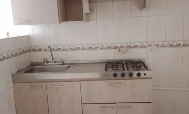 apartamento en arriendo en rosaleda. Cod A9432891