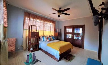 ALQUILO HERMOSA CASA DE 3HAB AMOBLADA DISPONIBLE DESDE SEPT 2024.