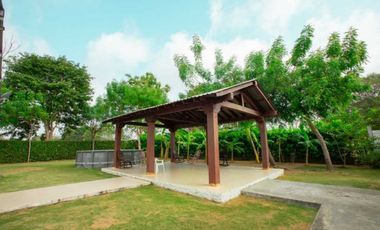 Venta de casa campestre con una hectárea en Monteria