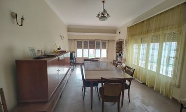 Casa para 2 Familias en venta en Parque San Martin