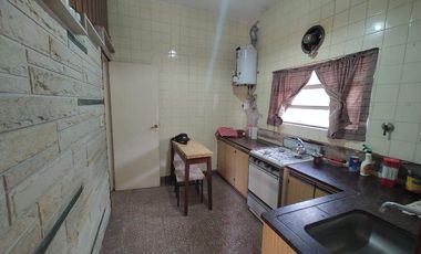 Casa para 2 Familias en venta en Parque San Martin