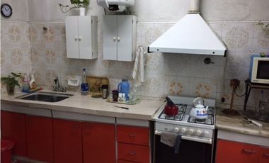 GALLI 55, entre Lavallol y Cristianía, Isidro Casanova, Oeste