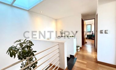 GRAN VISTA EN LO CURRO, DUPLEX EN VENTA 5 DORMS