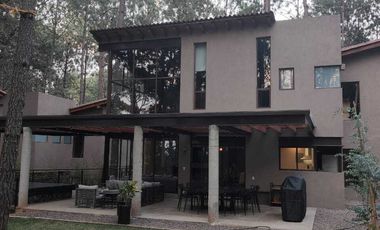 VENTA CASA FRACTIONAL VALLE DE BRAVO .PUNTA ARBOLADA