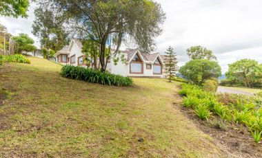 casa en venta en fusca. Cod V4951