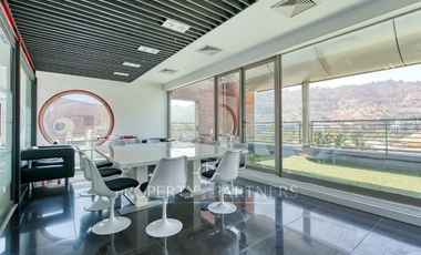 Gran Oficina Duplex en Ciudad Empresarial (UF 51/m2)!!!