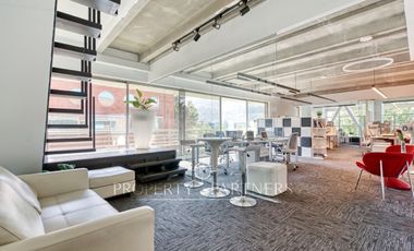 Gran Oficina Duplex en Ciudad Empresarial (UF 51/m2)!!!
