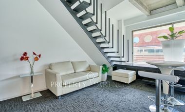 Gran Oficina Duplex en Ciudad Empresarial (UF 51/m2)!!!