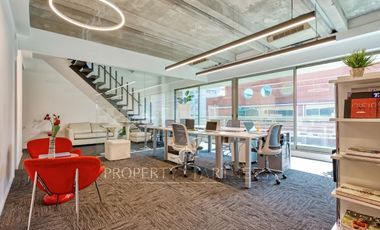 Gran Oficina Duplex en Ciudad Empresarial (UF 51/m2)!!!