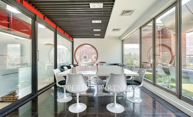 Gran Oficina Duplex en Ciudad Empresarial (UF 51/m2)!!!