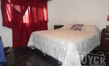 Casa en venta en Ezpeleta Oeste
