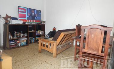 Casa en venta en Ezpeleta Oeste