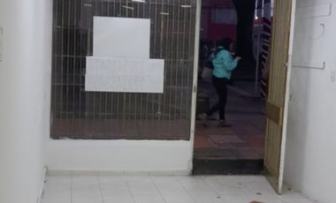 local en arriendo en lago gaitan. Cod A6844001