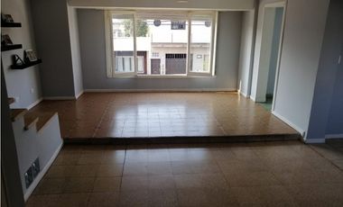 VENTA GRAN PH 4 AMB, AMPLIO QUINCHO CON GRAN  LOCAL