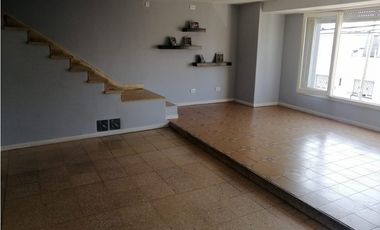 VENTA GRAN PH 4 AMB, AMPLIO QUINCHO CON GRAN  LOCAL