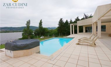 ALQUILER PERMANENTE CORDOBA VILLA CARLOS PAZ Casa 6 amb piscina
