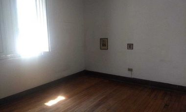 OPORTUNIDAD CASA VENTA COLINDANTE BARRIO ITALIA