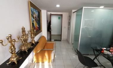 OFICINA EN VENTA UBICADA EN MEDELLÍN SECTOR LA CANDELARIA